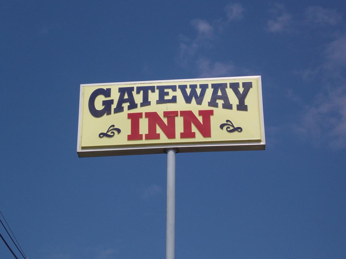 Gateway Inn Sullivan Exteriör bild